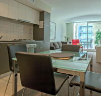 Adelaide DressCircle Apartments - North Terrace - Darwin Holiday