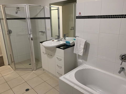 Ensenada Motor Inn And Suites - Darwin Holiday 25