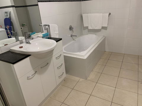 Ensenada Motor Inn And Suites - Darwin Holiday 27