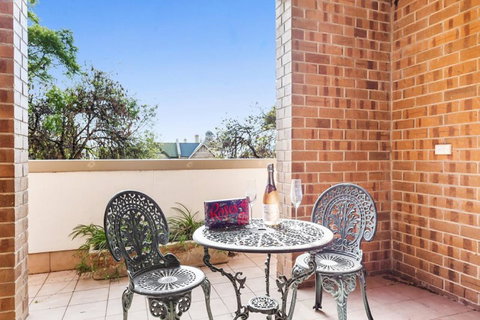 Adelaide Style Accommodation-Close To City-North Adelaide-3 Bdrm- FREE Parking - Darwin Holiday 16