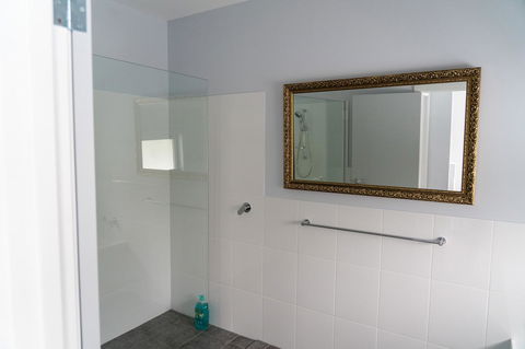 Gawler Townhouse 3 Bedroom - Darwin Holiday 32