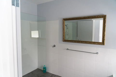 Gawler Townhouse 3 Bedroom - Darwin Holiday 6