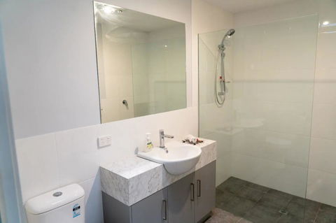 Gawler Townhouse 3 Bedroom - Darwin Holiday 20