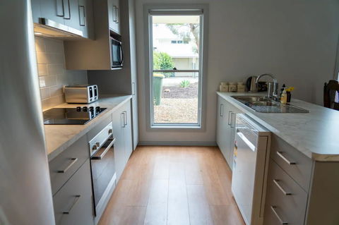 Gawler Townhouse 3 Bedroom - Darwin Holiday 1