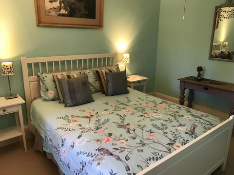 Kit Kat Cottage - Heritage Accommodation Burra - Darwin Holiday 0
