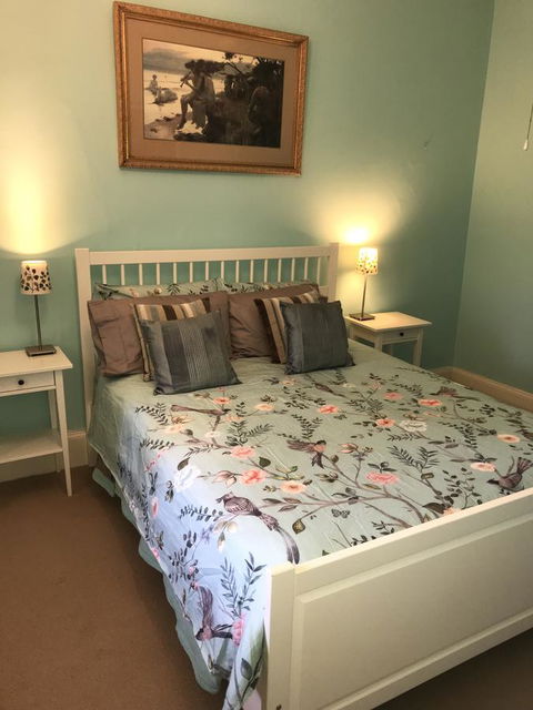 Kit Kat Cottage - Heritage Accommodation Burra - Darwin Holiday 24