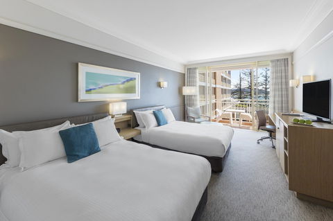 Crowne Plaza Terrigal Pacific, An IHG Hotel - Darwin Holiday 35