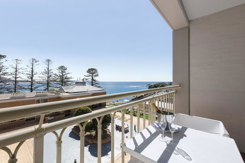 Crowne Plaza Terrigal Pacific, An IHG Hotel - Darwin Holiday 5