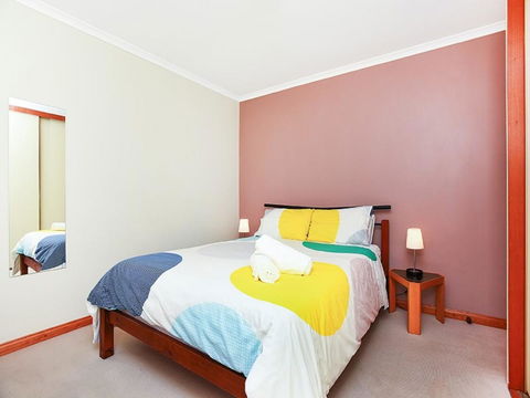 Franklin Beachfront Apartments - Darwin Holiday 14