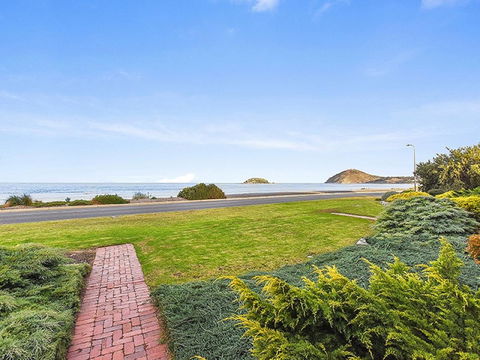 Franklin Beachfront Apartments - Darwin Holiday 0