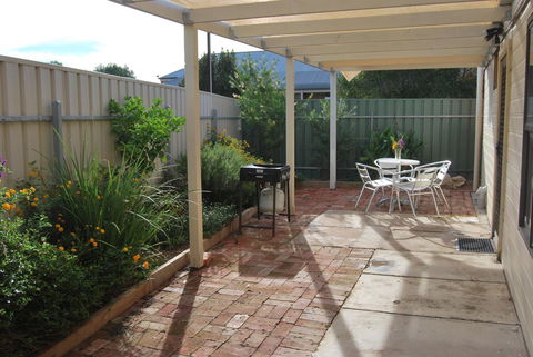 Jacaranda Cottage - Darwin Holiday 5