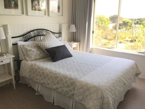 White Sands Holiday Retreat - Darwin Holiday 24