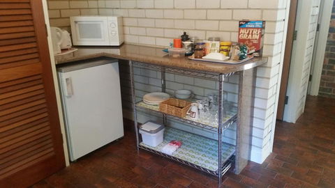 Three Linden - Darwin Holiday 3