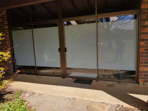 Three Linden - Darwin Holiday 7