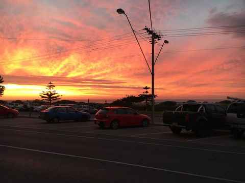 Adelaide - Semaphore Beach Front - Darwin Holiday 5