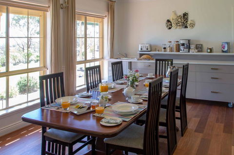 Angaston House - Darwin Holiday 11