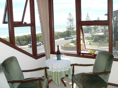 Brighton Beach House - Darwin Holiday 4