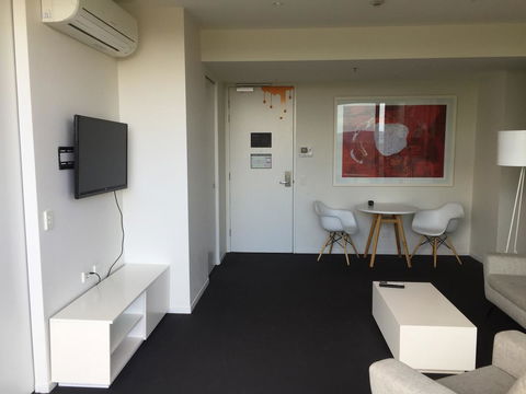 Tasha\'s Apartments On Warwick - Darwin Holiday 39