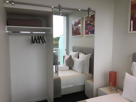 Tasha\'s Apartments On Warwick - Darwin Holiday 24