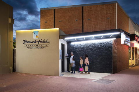 Renmark Holiday Apartments - Darwin Holiday 4