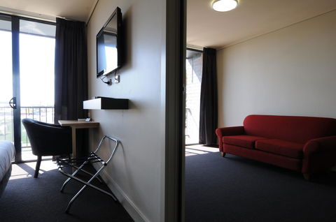 Mansfield Park Hotel - Darwin Holiday 2