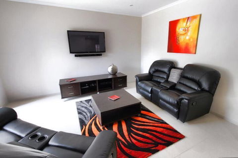 Casavino Luxury Villa - Darwin Holiday 24