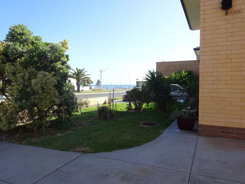 Selene Holiday Apartment @West Beach - Darwin Holiday 30