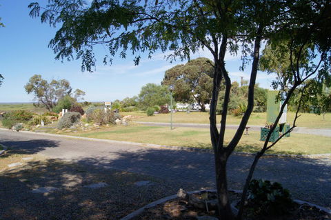 Milang Lakes Motel - Darwin Holiday 6