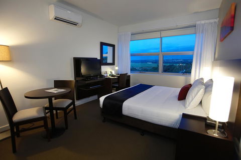 Quest Mawson Lakes - Darwin Holiday 2