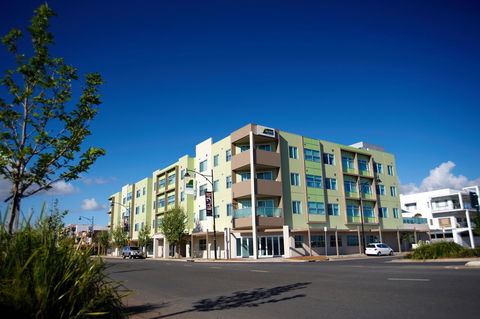 Quest Mawson Lakes - Darwin Holiday 0
