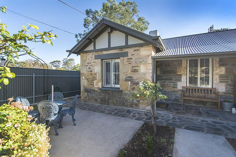 Stoneleigh Cottage Bed And Breakfast - Darwin Holiday 15