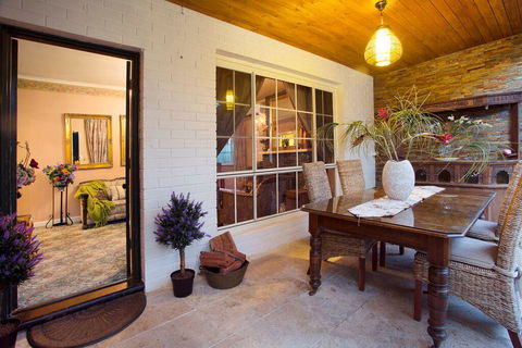 Hahndorf House B&B - Darwin Holiday 19