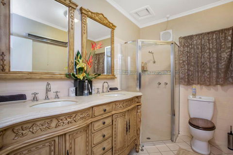 Hahndorf House B&B - Darwin Holiday 21