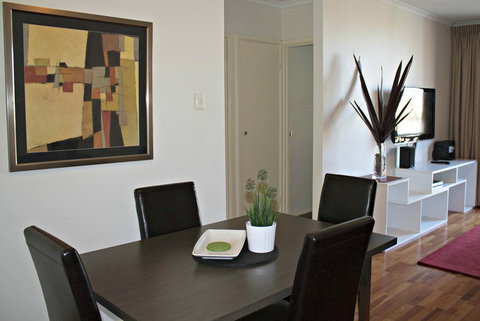 Adelaide DressCircle Apartments - Archer Street - Darwin Holiday 23