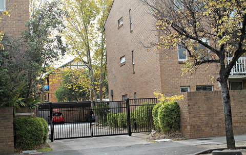 Adelaide DressCircle Apartments - Archer Street - Darwin Holiday 24