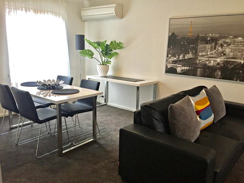 Adelaide DressCircle Apartments - Archer Street - Darwin Holiday 17