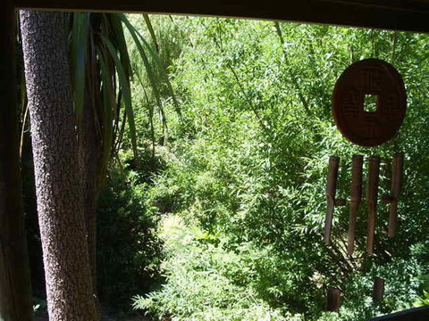 Hilltop - Darwin Holiday 12