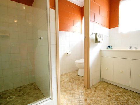 Lake Edge Apartments - Darwin Holiday 25