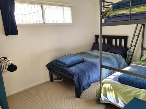 Explore Adelaide, Gawler, The Barossa And Clare Valleys All-in-one - Darwin Holiday 5