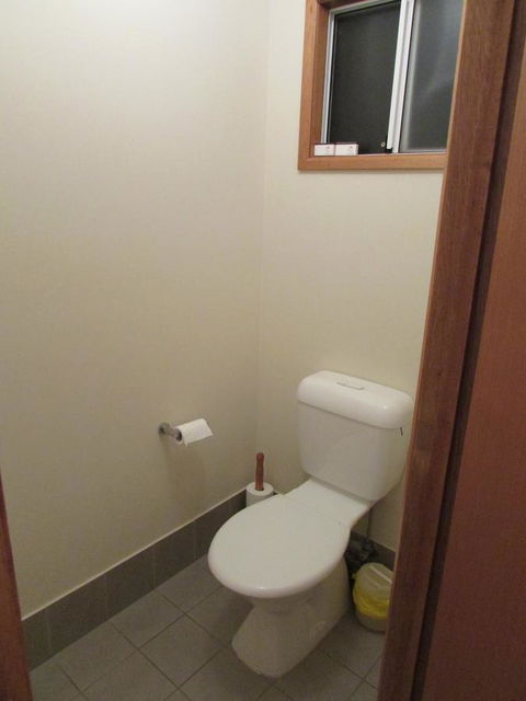 Lazy Days Cottage - Victor Harbor - Darwin Holiday 21