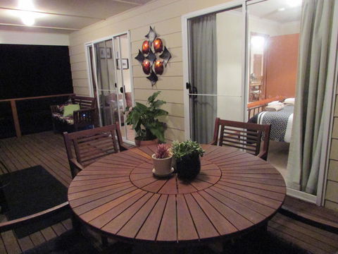 Lazy Days Cottage - Victor Harbor - Darwin Holiday 24