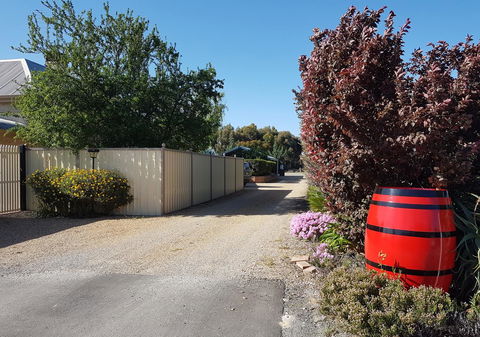 Little Para Cottage Tanunda - Darwin Holiday 14