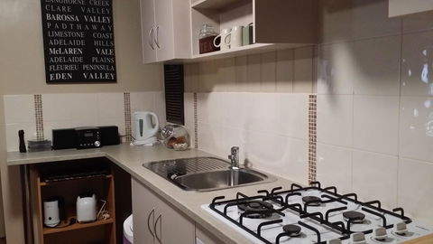 Little Para Cottage Tanunda - Darwin Holiday 7