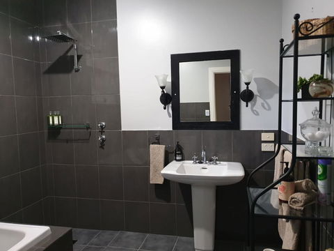 Amy\'s House Bed & Breakfast - Darwin Holiday 4