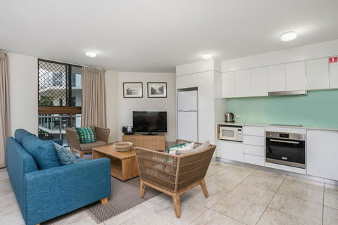 Bayview Beachfront Apartments, In Town Right On The Beach - Darwin Holiday 40