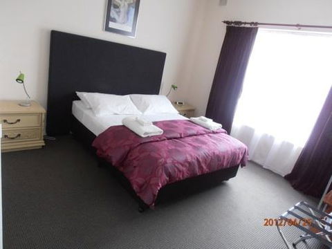 Esplanade Apartments At West Beach - Darwin Holiday 5