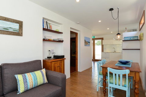 Trafalgar Premium Vintage Suites - Darwin Holiday 20