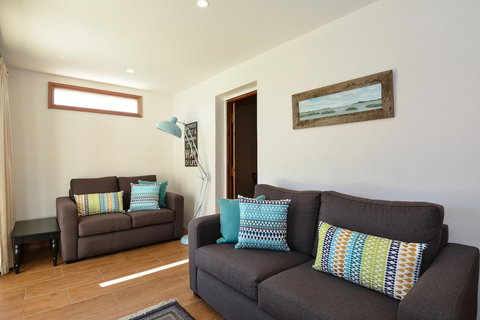 Trafalgar Premium Vintage Suites - Darwin Holiday 21