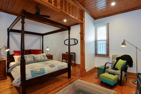 Trafalgar Premium Vintage Suites - Darwin Holiday 10