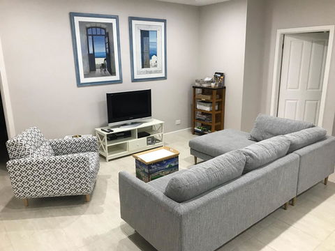Elandra Holiday Home - Darwin Holiday 3